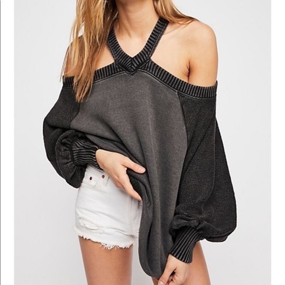 Free People These Shoulders Pullover HARD TO FIND Grey Black Sweater Size M/L - Picture 1 of 5